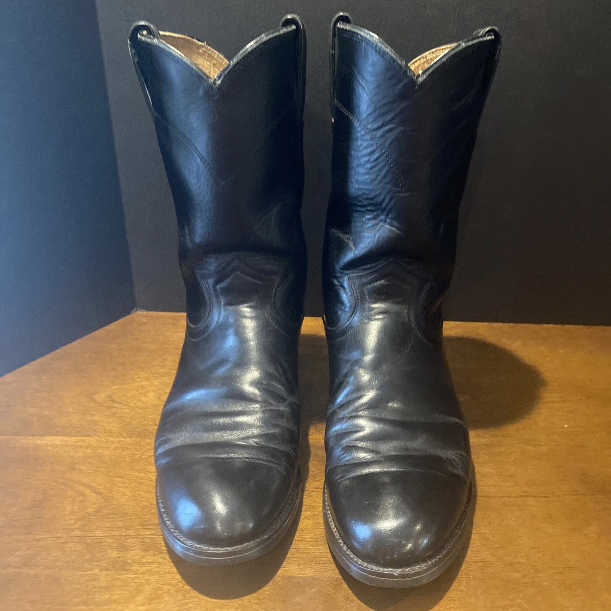 Cowboy boots top heel slip