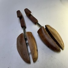VINTAGE TRAVEL TREE SHOE KEEPERS BY ROCHESTER WOOD SHOE TREE CO.