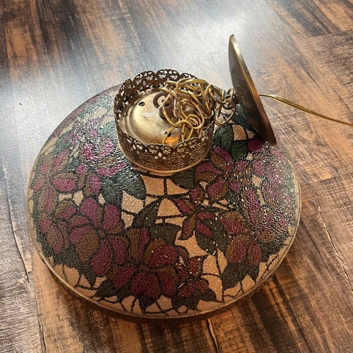 VTG Tiffany Style Lamp Hanging Chain Light Stained Glass Flowers 14" Round EUC!