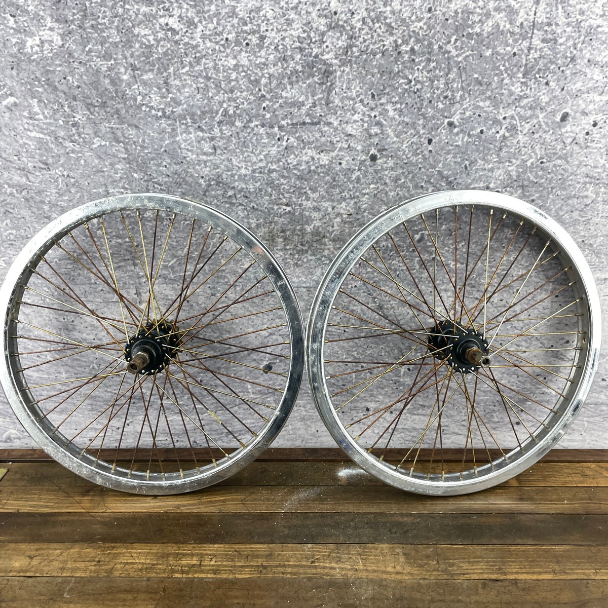 GT Mohawk BMX Wheel Set Tour 2 48h 48 90s Old School Freestyle 3/8