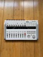 Zoom R16 Digital Multitrack Recorder Multi-Track Multitracker U282475