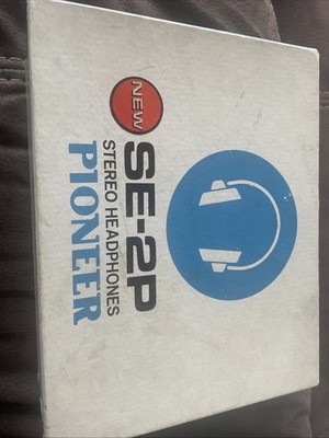 Pioneer SE-2P Vintage Stereo Headphones with Box and Manual