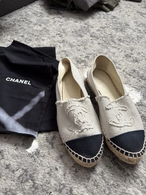 AUTHENTIC CHANEL Women s US 8 Canvas Espadrille Flats Beige/Black Cap Toe