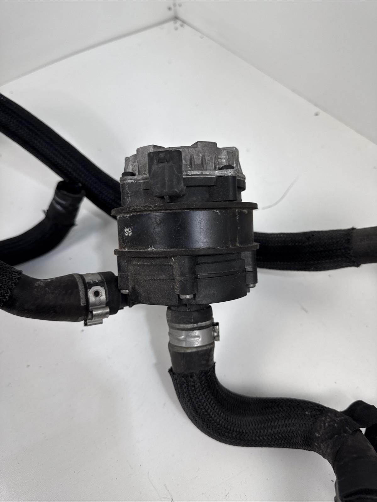 14-17 Maserati Ghibli OEM secondary auxiliary water coolant pump & hoses