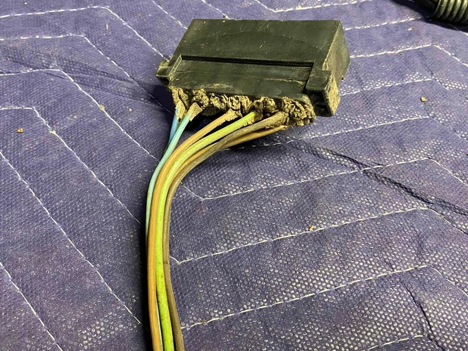 75-80 Chevy GMC Truck COMPLETE HEADLIGHT WIRE HARNESS Square Body K5 Blazer - Image 3 of 4