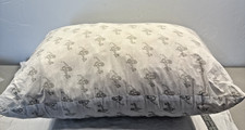 My Pillow 18.5" 28" Standard / Queen Made in the USA Pre-owned Non-smoking