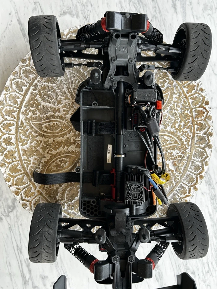 ARRMA ARA8606V5 1/8 Scale Typhon 3s 4WD BLX Buggy - Image 3 of 4