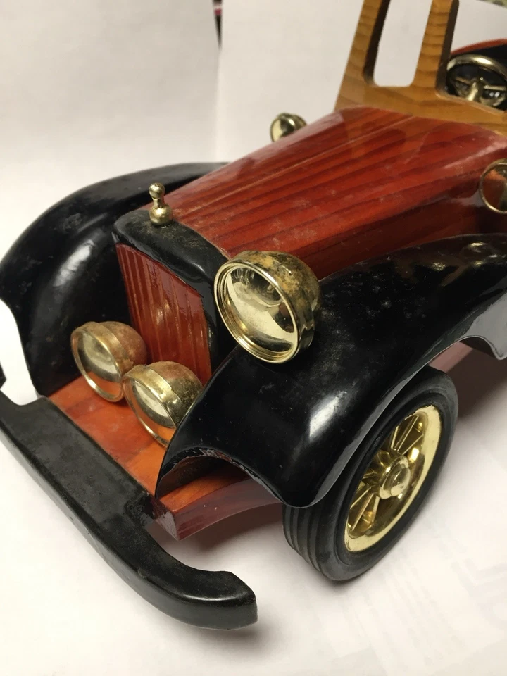 15 Inch Vintage Die Cast and Wood Crafter Hand Made Convertible Car - Image 3 of 4