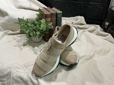 NWT Bibs Lou Glamourous Slip On Women s Shoes Size 37, Never Worn, In Box