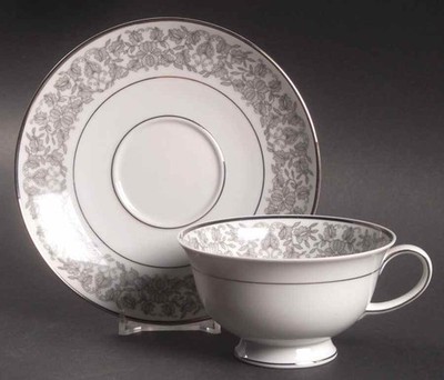 Rosenthal - Continental Venetian  Cup & Saucer 540337