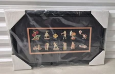 Hooters EXCLUSIVE 12pc Framed Pin Set New In The Box 22in X 14in