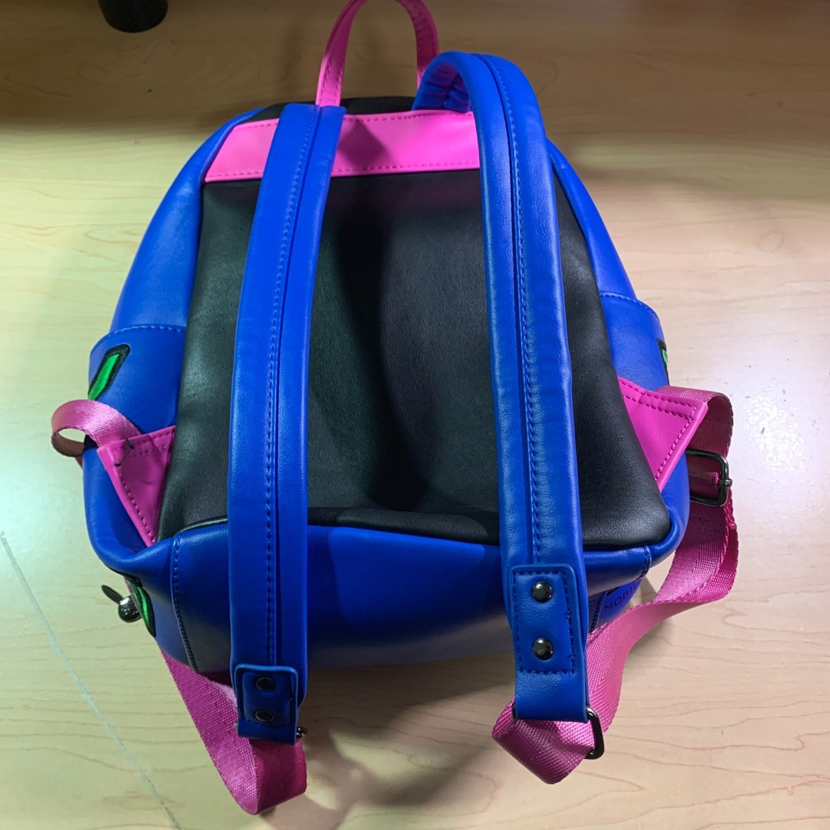 Loungefly Overwatch D.Va Sling Bag Crossbody Backpack Blue Pink Bunny LFM‎ Overwatch Loungefly D.Va Nano Cola Mini Backpack & SDCC  main image 3