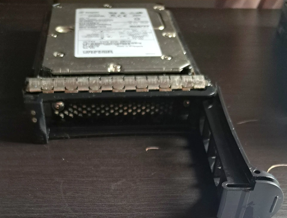 Seagate Cheetah Ultra320 SCSI hard drive - Image 4 of 4