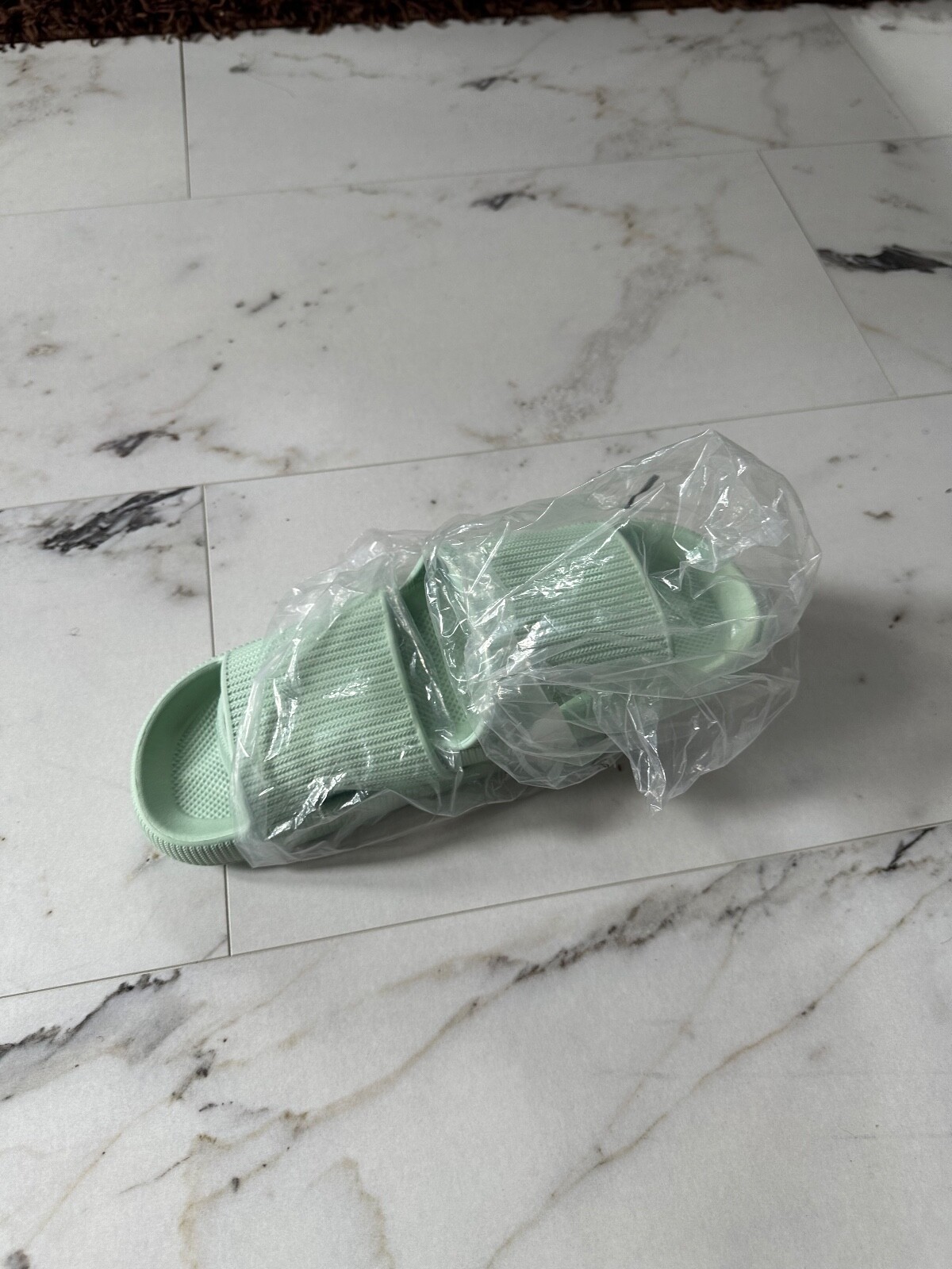 SAOLA Jane&Troides donna comodi cursori pantofole suola morbida plateau EVA UK 4 5 bianco