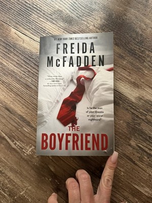The Boyfriend by Freida McFadden (Paperback) Dark Story Obsession
