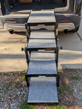 Pet Loader L 16  Platform 4 Step Carpeted Dog Stairs 150 lbs Fold Up Easy Carry