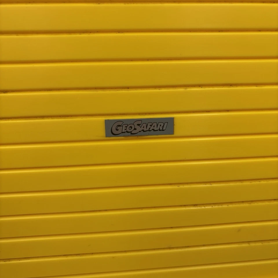 GeoSafari Electronic Learning Game EI-8700 Base Unit Only Yellow Works No Cards - Image 2 of 4