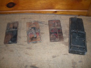 Vintage Rat TRAPS / Victor, Cant' Miss, Handmade