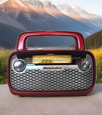 Studebaker SB2006B Bluetooth AM/FM Portable Radio Rechargeable RED  Pre-Owned