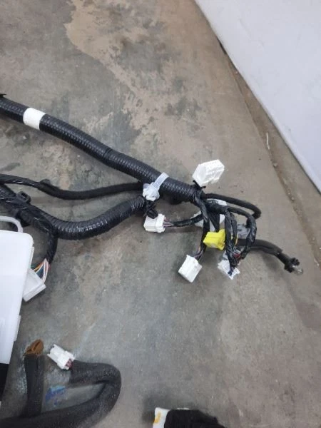 Arnés de cables de tablero 240109FS6C para Nissan Titan XD 2017 212758 M049 Foto 4 de 4