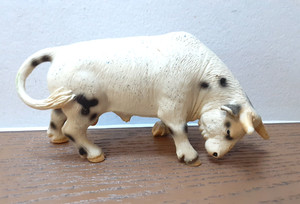 Schleich Rodeo Bull Retired 2005 marked Schleich, Germany