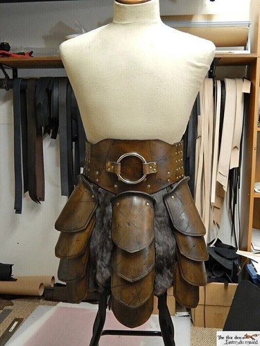 Armure médiévale en cuir viking celtique théâtre LARP SCA costume fantaisie - Photo 1 sur 4