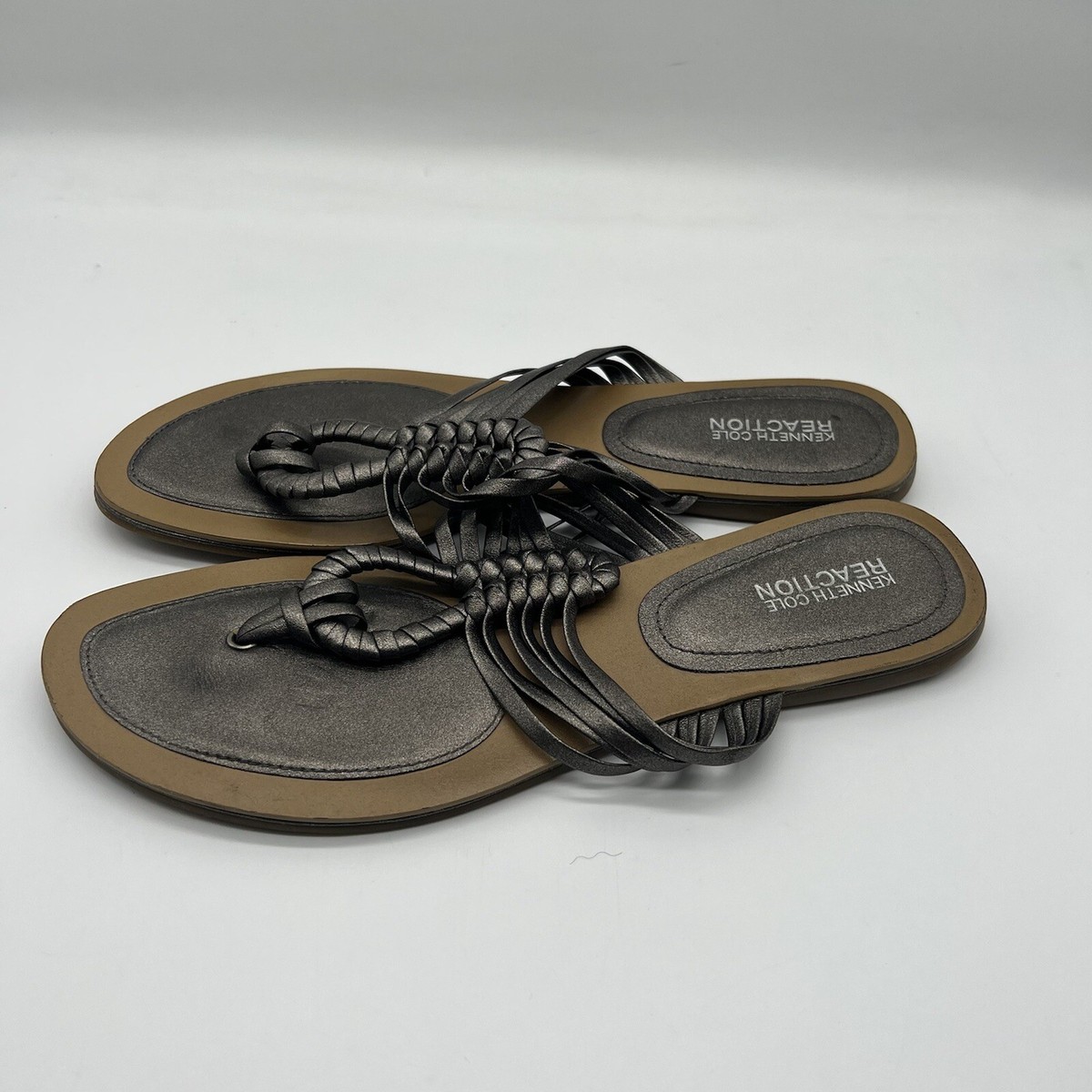 Kenneth Cole Reaction Silver Grey Size 9.5M Flip Flops  display picture 2