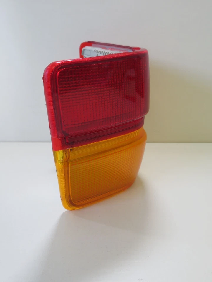 OS DRIVER LUZ TRASERA DERECHA AUDI 100 1983-1990 441-1914R-UE Foto 4 de 4