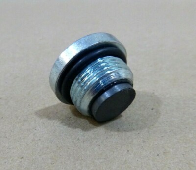 Axle Tech M20 - 1.5 Heavy Duty Magnetic Drain Plug W/ O-Ring 