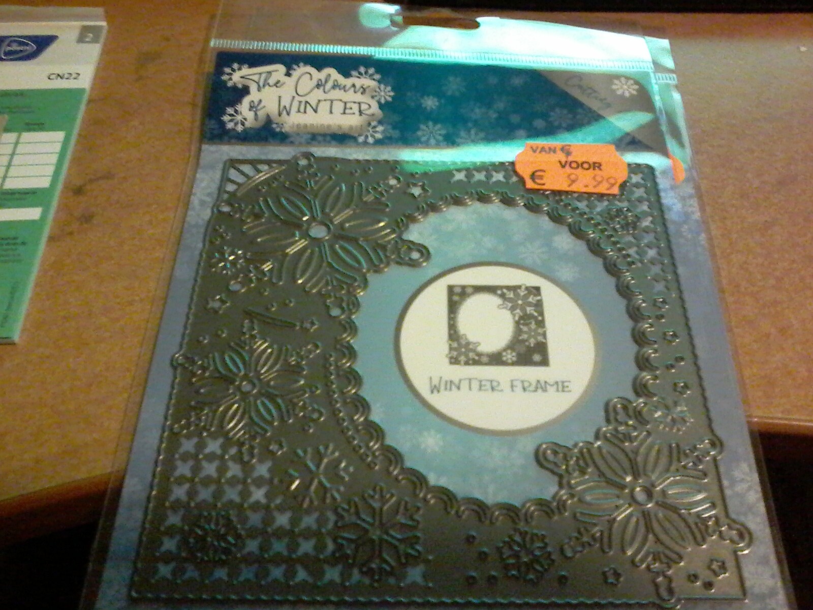 CUTTING DIE FOR  SCRAPBOOKING THE COLOURS OF WINTER JEANINE'S ART NEW (JJ495)