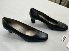 Womans Calico Slip On Pumps 8 M Blue Square Toe Heel