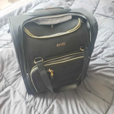 Kleiner Reisekoffer m. USB-Kabel - Tragbar/Rollbar - Gebraucht - Bild 1 von 4