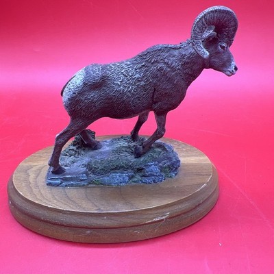 The Hamilton Collection Bighorn Sheep Figurine 1983