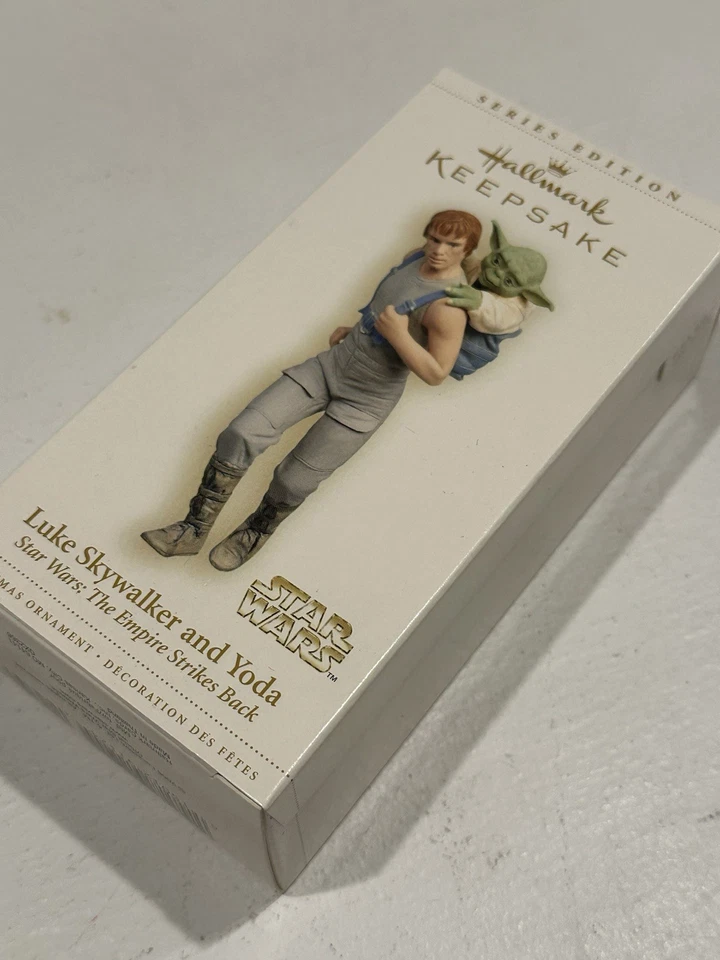 Ornamento lembrança Luke Skywalker e Yoda Star Wars Hallmark B1 - Imagem 2 de 4