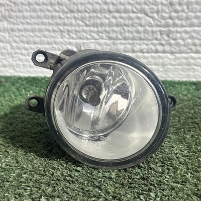 2009-12 TOYOTA AVENSIS FRONT LEFT FOG LIGHT 89210657 OEM