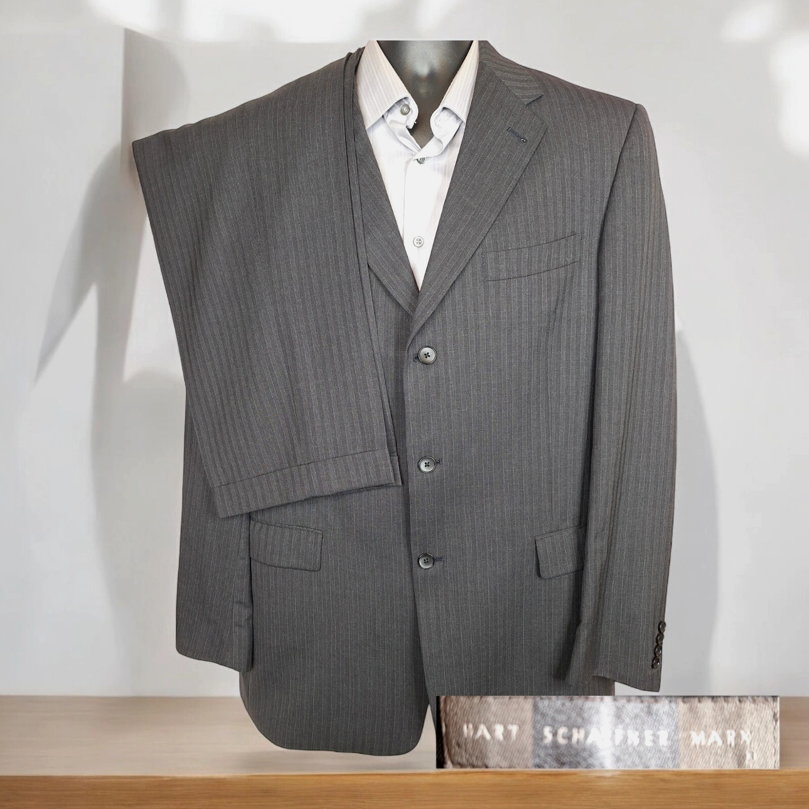 Hart Schaffner Marx 2 Piece Suit Mens 44XL 36X33 Gray Stripe 3 Button SV