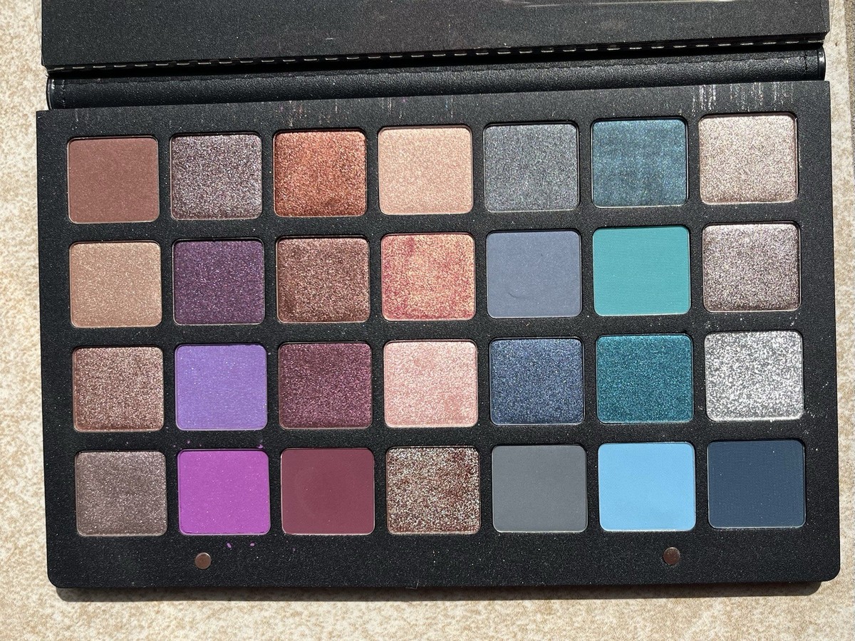 Natasha Denona Purple Blue 28色アイシャドウパレット Natasha Denona Purple Blue 28 Eyeshadow Palette New Discontinued