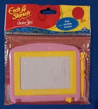 Etch a Sketch Doodle, Mini by Spinmaster, 4 x 3 NEW and Sealed PINK