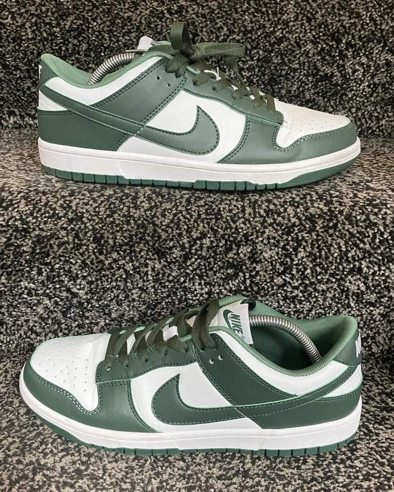 Nike Dunk Low, photo 1 of 5