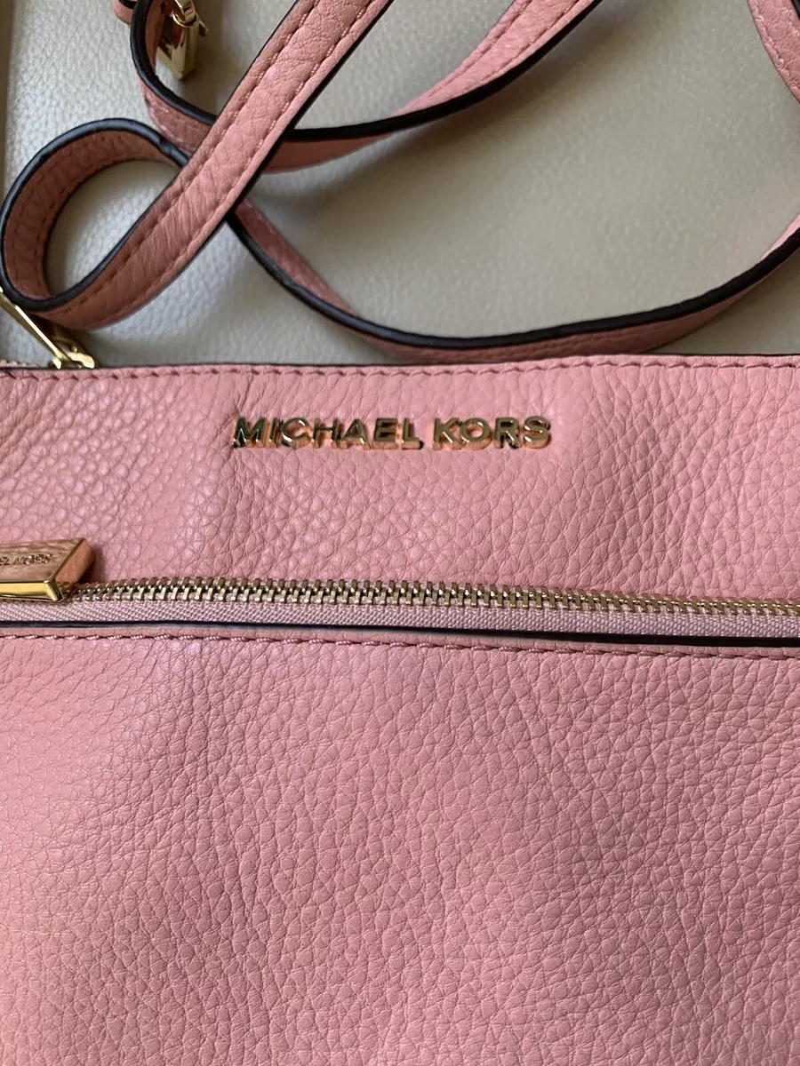 Michael kors riley shop flat crossbody
