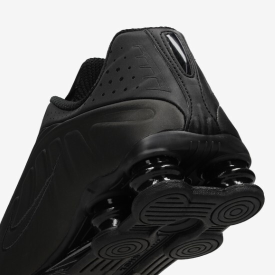 Nike Shox R4 Triple Black (HQ1988-001) Expeditedship | eBay