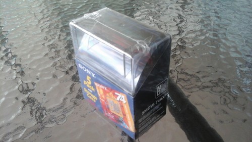 Sony Color Collection 74 Min. Mini Disc 5 pack With Storage Case 5MDW-74AXP - Picture 5 of 6