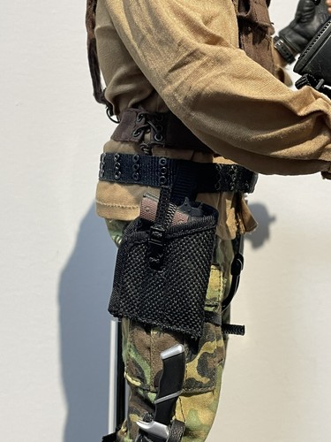 HotToys Predator Alan Holandés Cuchillo Bolsa/Protector de Hoja/Funda de Pistola Juego de Repuesto - Imagen 8 de 12