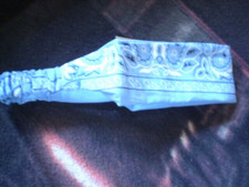 Fascia azzurra con piante - ornamenti taglia unica elasticizzata larga circa 6 cm