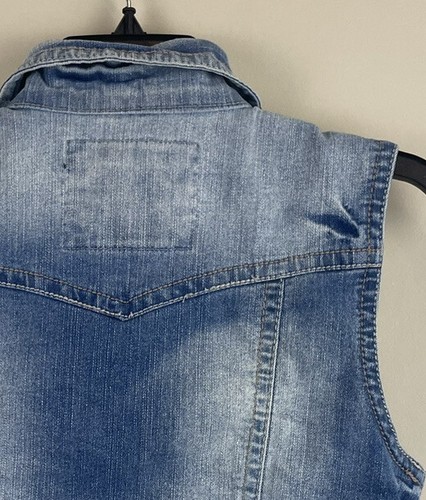 Bongo Jean Vest Jacket Women's/Jr size Large Embellished Denim Stretch - Picture 11 of 17