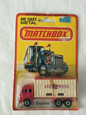 1980 DIE CAST METAL MATCHBOX #42 CONTAINER TRUCK IN ORIGINAL PACKAGING~ ENGLAND