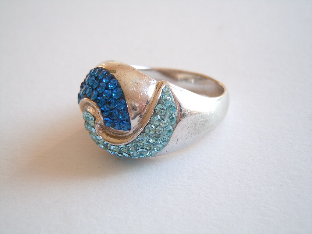 Solid 925 Sterling Silver Ring with Rhinestones L… - image 4