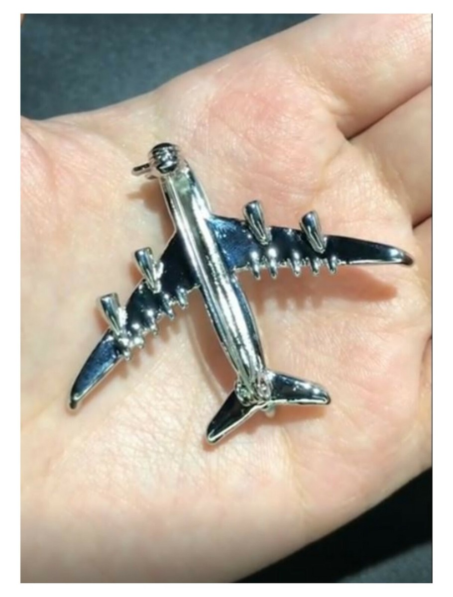 Broche bijou épingle acier avion de chasse et avion de ligne. - Un
