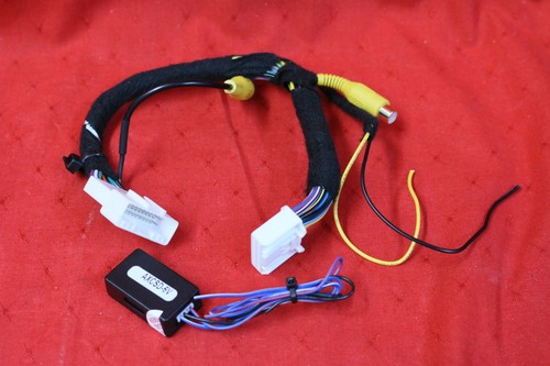 AXXESS AXBUCH-T36V Back-Up Camera Retention for 2013-2016 Toyota and Scion #U3