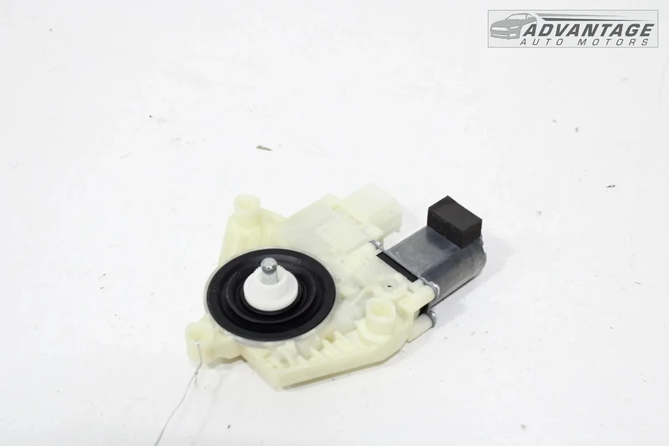 2017-2022 BMW 740I XDRIVE G12 REAR RIGHT SIDE DOOR WINDOW REGULATOR MOTOR OEM - Image 4 of 4